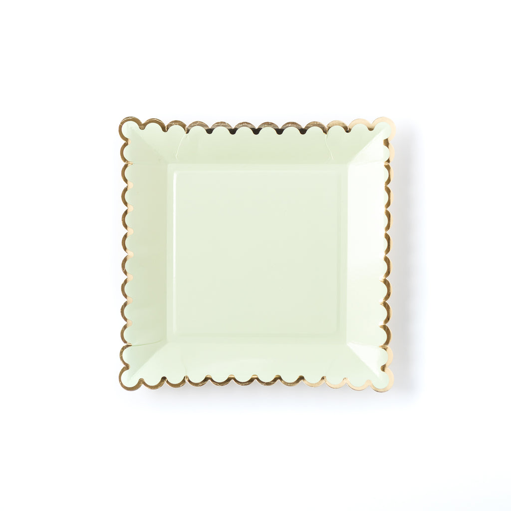9" Scallop Mint Plate