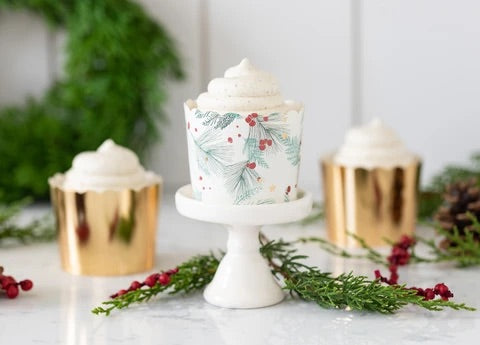 Gold Foil Red Berries Baking Cups